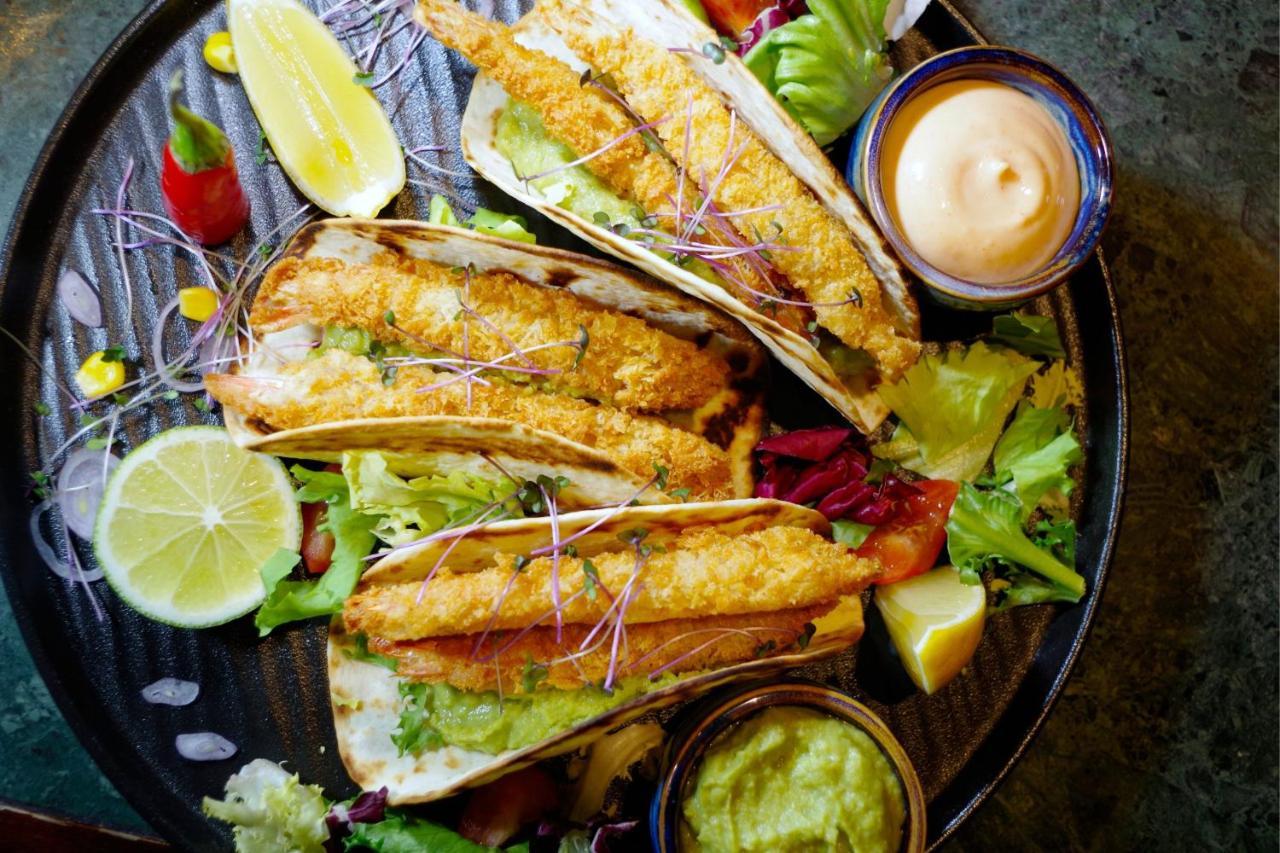 Sheraton Poznan Hotel Luaran gambar Tacos