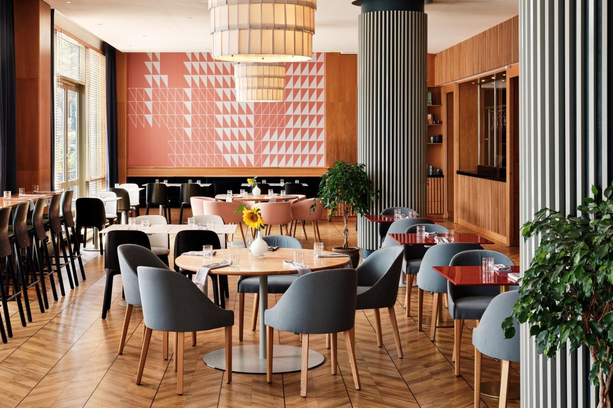 Sheraton Poznan Hotel Luaran gambar Restaurant